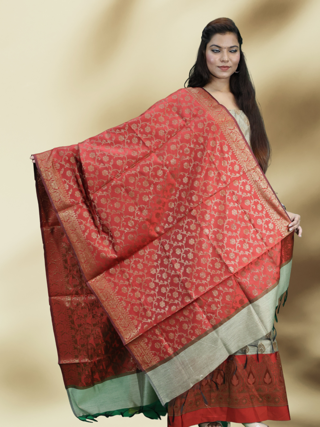 Banarasi Tasser Khicha Silk Suit