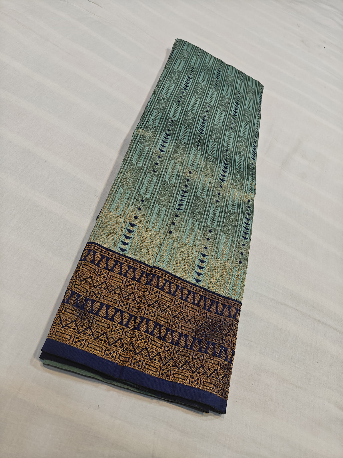 Banarasi Tanchui silk