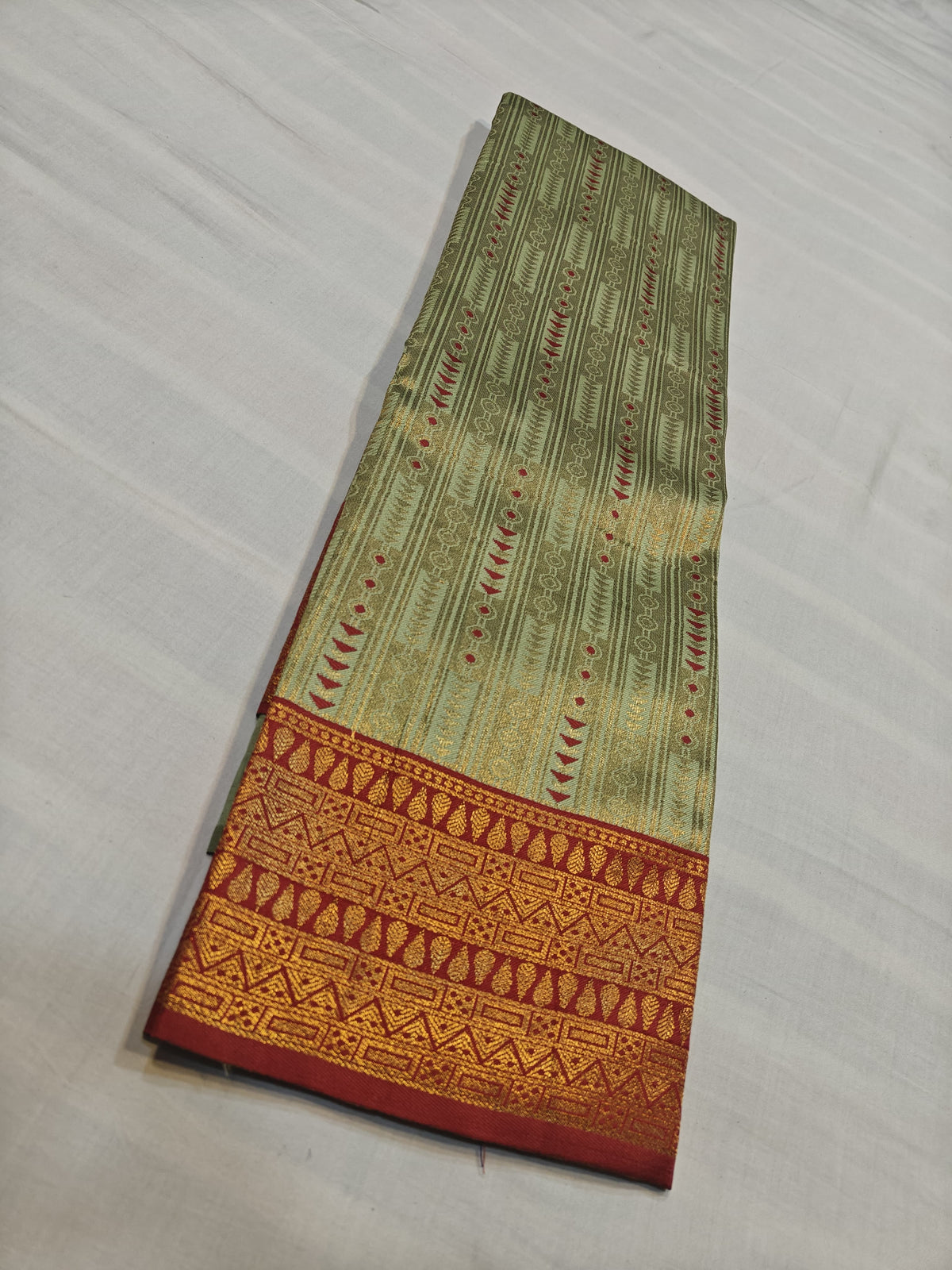 Banarasi Tanchui silk