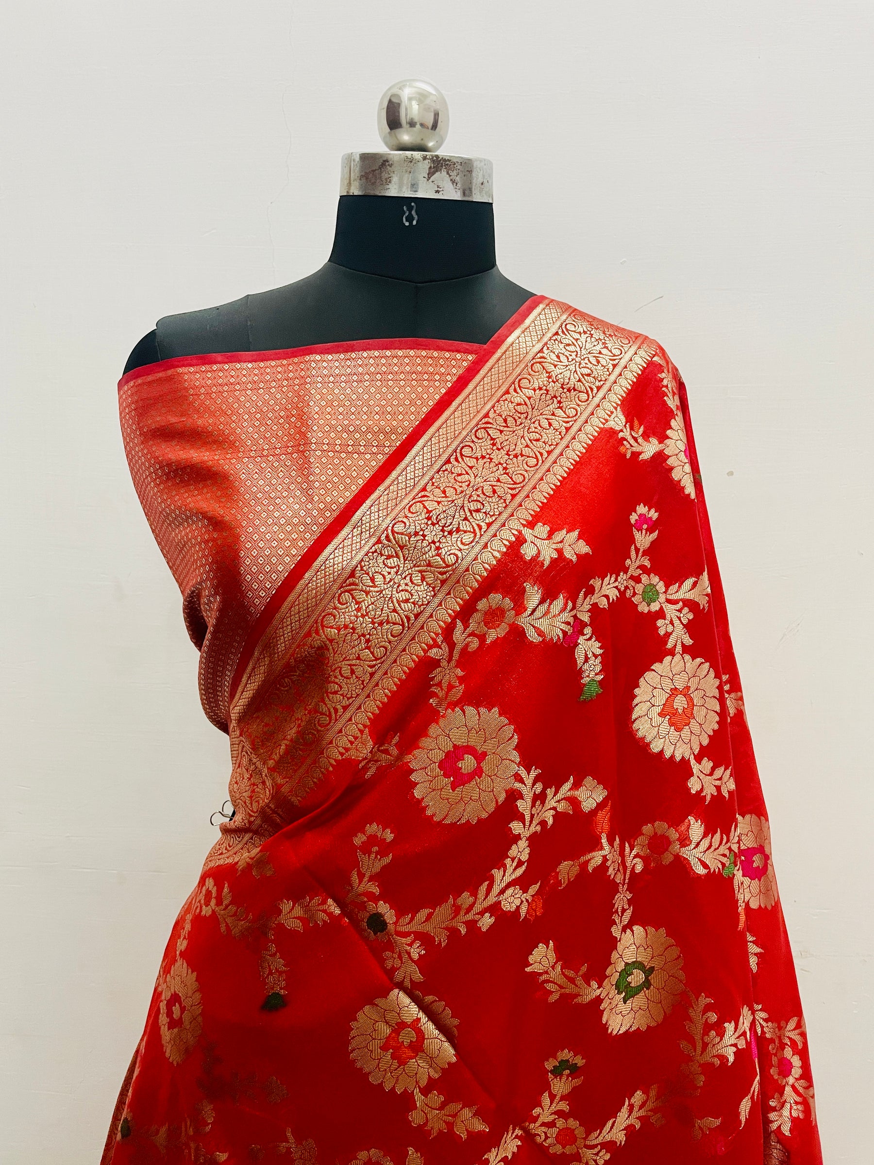 Banarasi Georgatte Mina Jaal Silk Saree